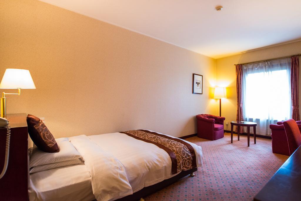 Shanghai International Airport Hotel Экстерьер фото