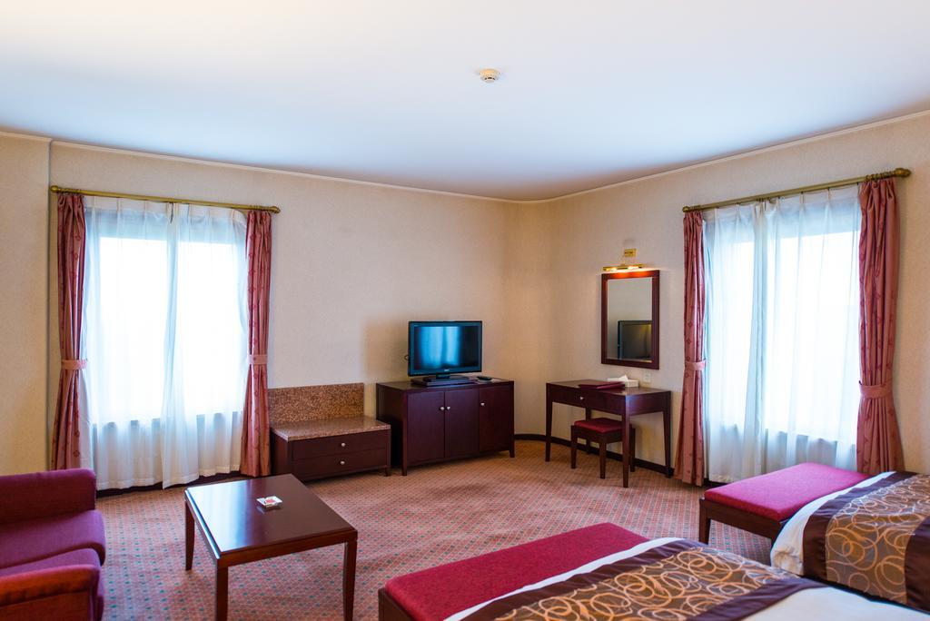 Shanghai International Airport Hotel Экстерьер фото