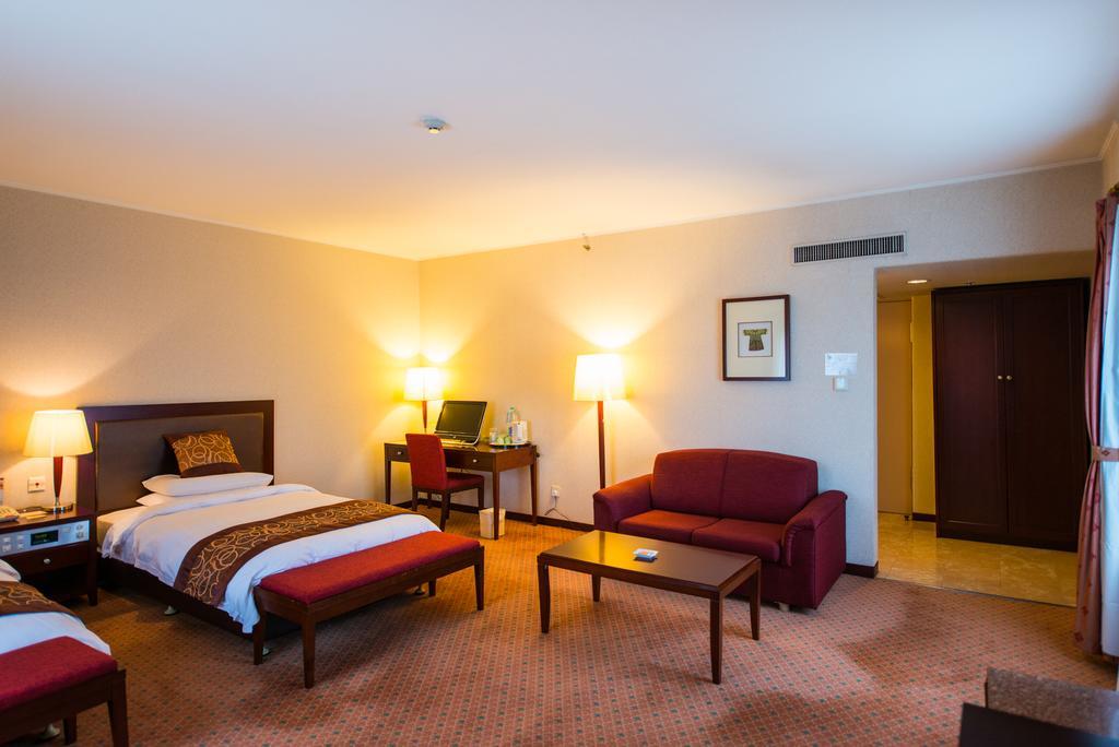 Shanghai International Airport Hotel Экстерьер фото